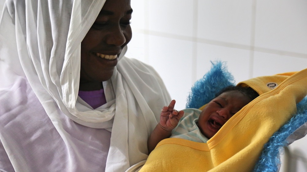 Sweden and UNFPA join forces to protect mothers and babies from COVID-19 in Sudan