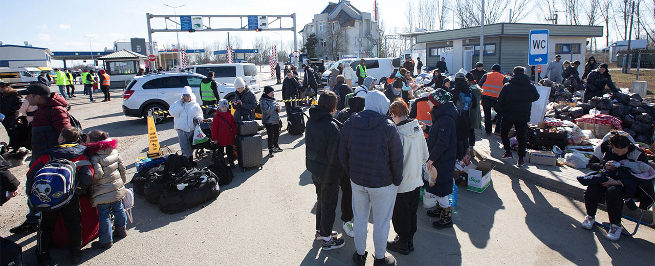 Intense conflict triggers mass exodus of Ukrainians seeking refuge  