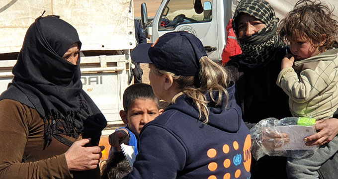 118-truck convoy delivers urgent aid to stranded residents in Rukban, Syria