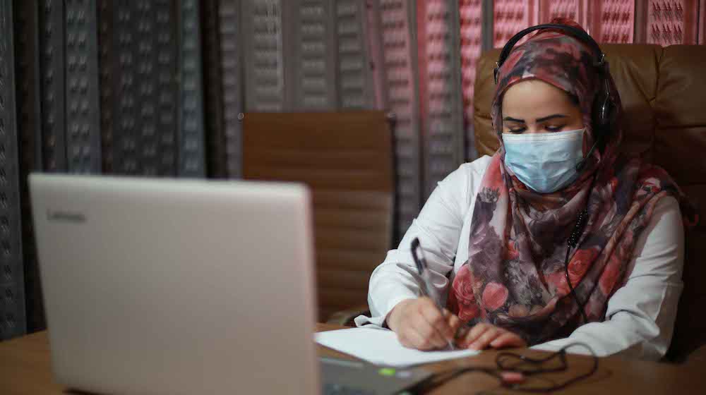Midwives continue to deliver amid uncertainty in Afghanistan Midwives continue to deliver amid uncertainty in Afghanistan