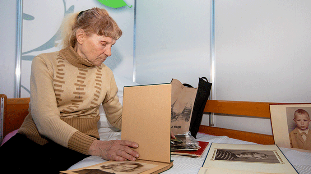 Una refugiada ucraniana de 72 años habla sobre una vida desgarrada por la guerra