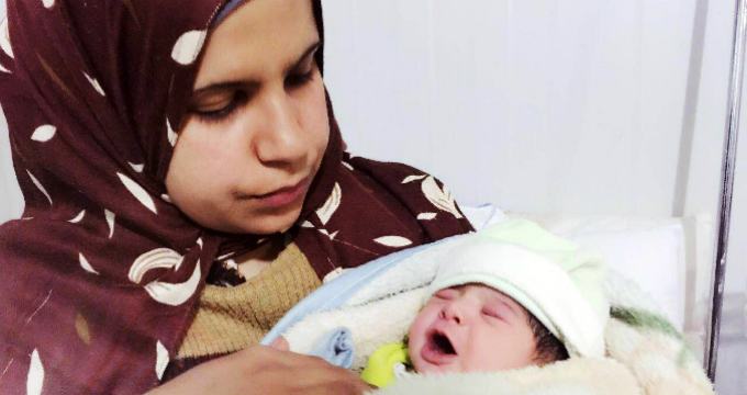 5000th baby born at a UNFPA-supported clinic for refugees in Jordan