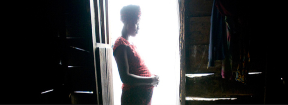 Trabajar contra todo pronóstico para mejorar la salud materna en la República Democrática del Congo 