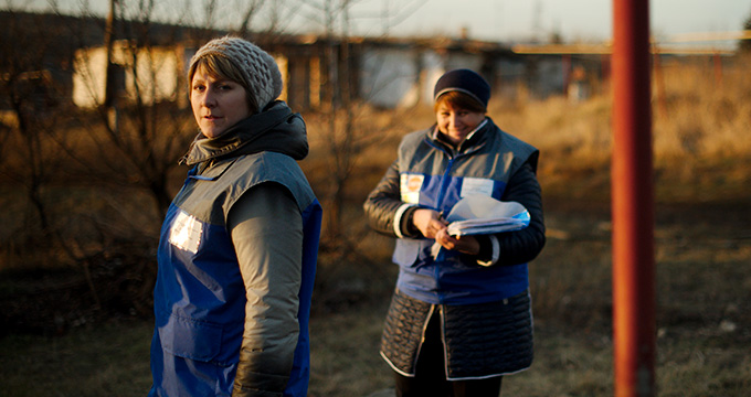 To tackle domestic violence, Ukraine looks to UNFPA’s mobile assistance teams