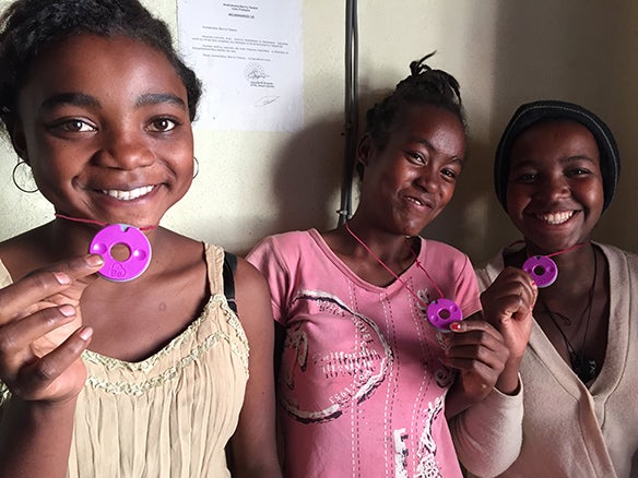 Girls learning to use the SmartCycle tool