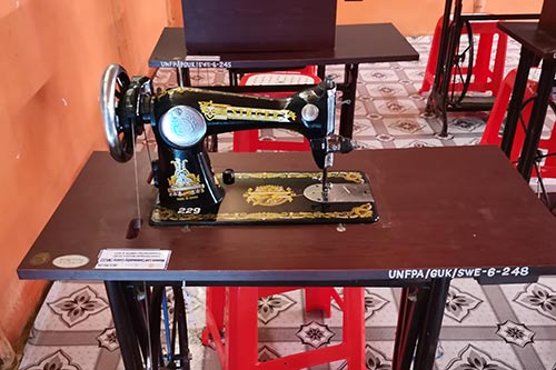 A sewing machine at a UNFPA-supported women's space.