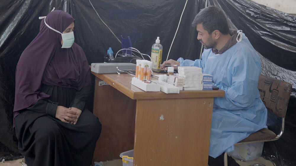&quot;غزة على حافة الانهيار&quot;: العاملون الصحيون والمرضى يصفون الكارثة التي تتكشف فصولها في رفح