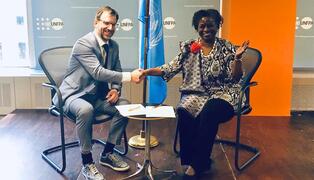 M. Manuel Tonnar, Directeur à la Direction de la coopération pour le développement au Luxembourg, a rencontré Dr Natalia Kanem, Directrice générale de l’UNFPA, à New York. © UNFPA