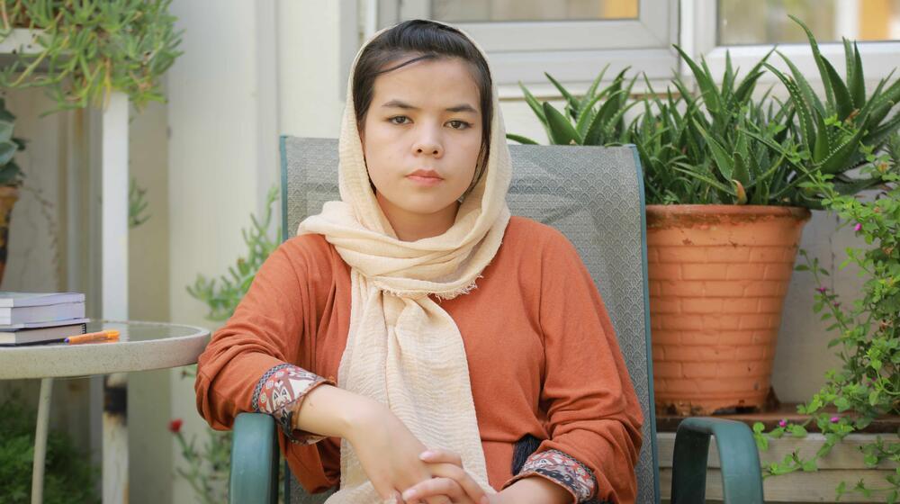 “Rendirse no es opción”: esperanza para las afganas obligadas a abandonar la escuela