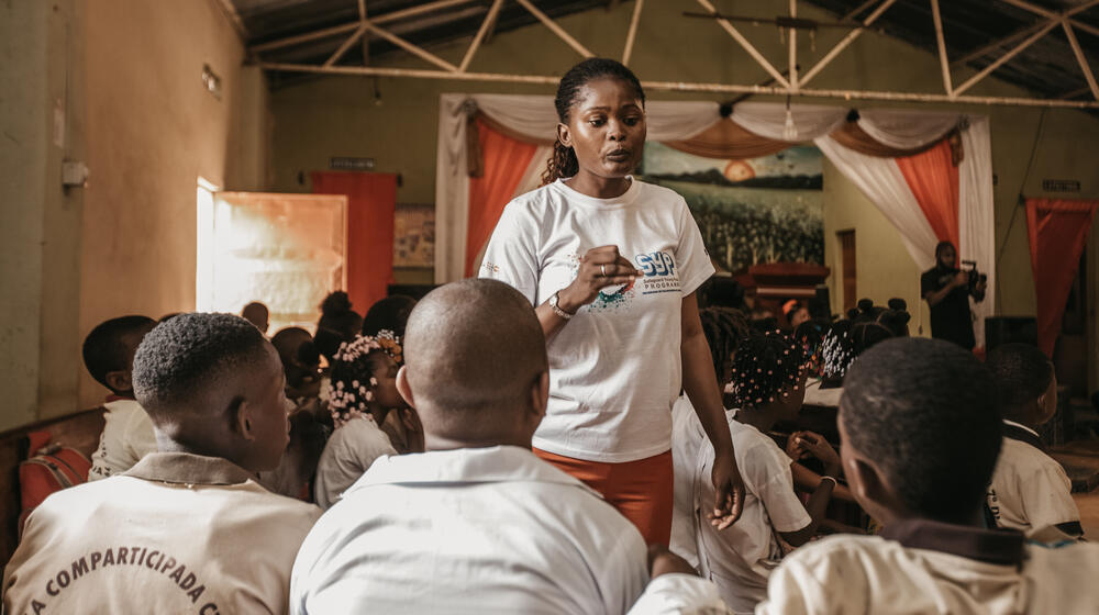 In Angola, young people help shatter the stigma around comprehensive sexuality education