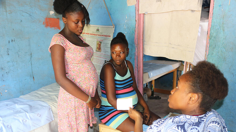 Yveka, 17, visits a UNFPA mobile clinic in Haiti. Haiti's former Minister of Women, Dr. Lise Marie Dejean, says many women lack autonomy over their bodies and health. © UNFPA