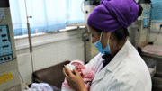 Emergency health kits ensure maternal and newborn care in Afghanistan