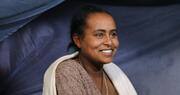 En Éthiopie, la cérémonie du café et les sages-femmes font des accouchements heureux 