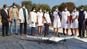 Pilotando aeronaves teledirigidas para llevar productos que salvan vidas a las parturientas en la Botswana rural