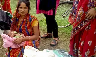 Inondations au Népal : femmes enceintes et jeunes mères en danger