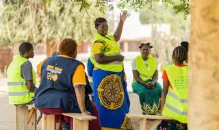 كسر التقاليد في ملاوي: مُجتمعات تتحد معًا لحماية حقوق الفتيات